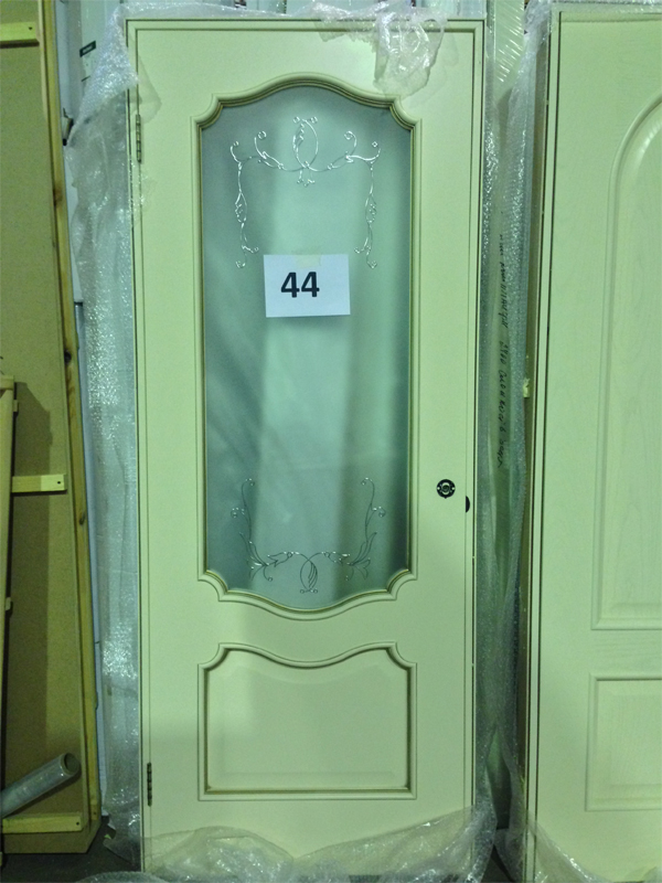 Дверь 44